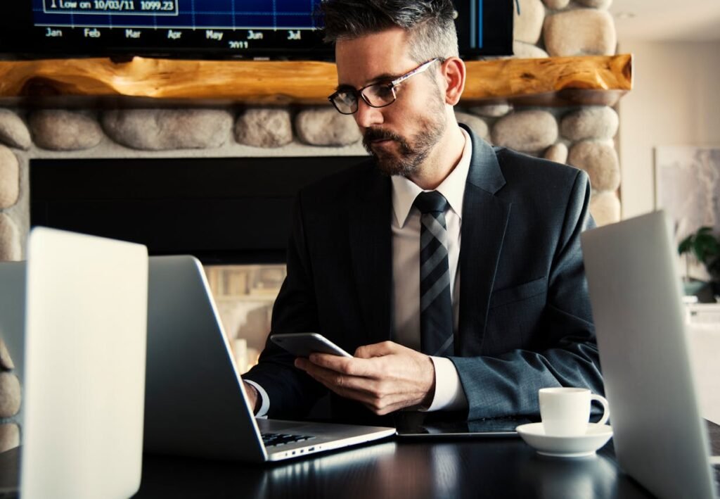 become a hotel manager