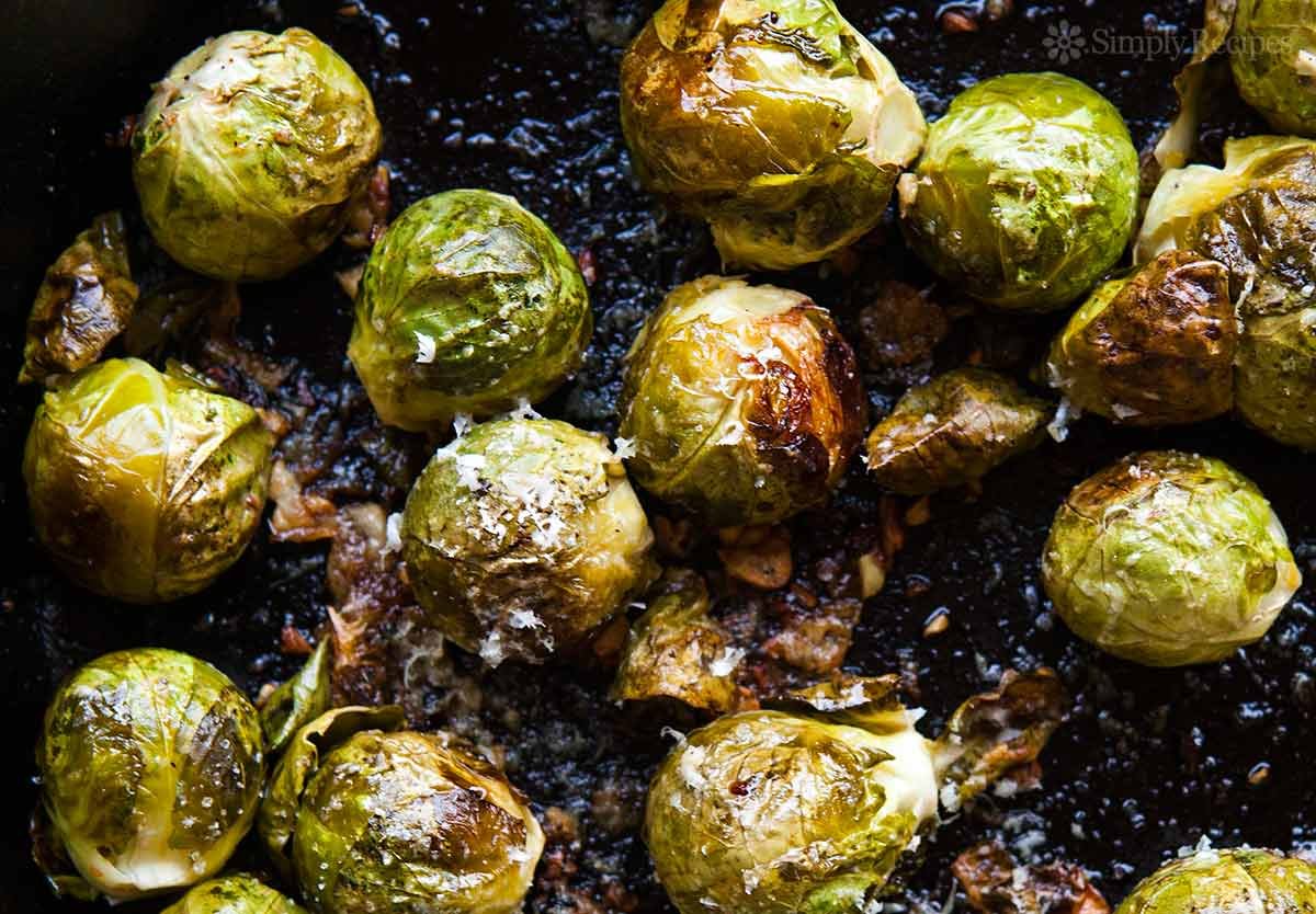 Easy and healthy vegetables: Roasted Brussel sprouts 