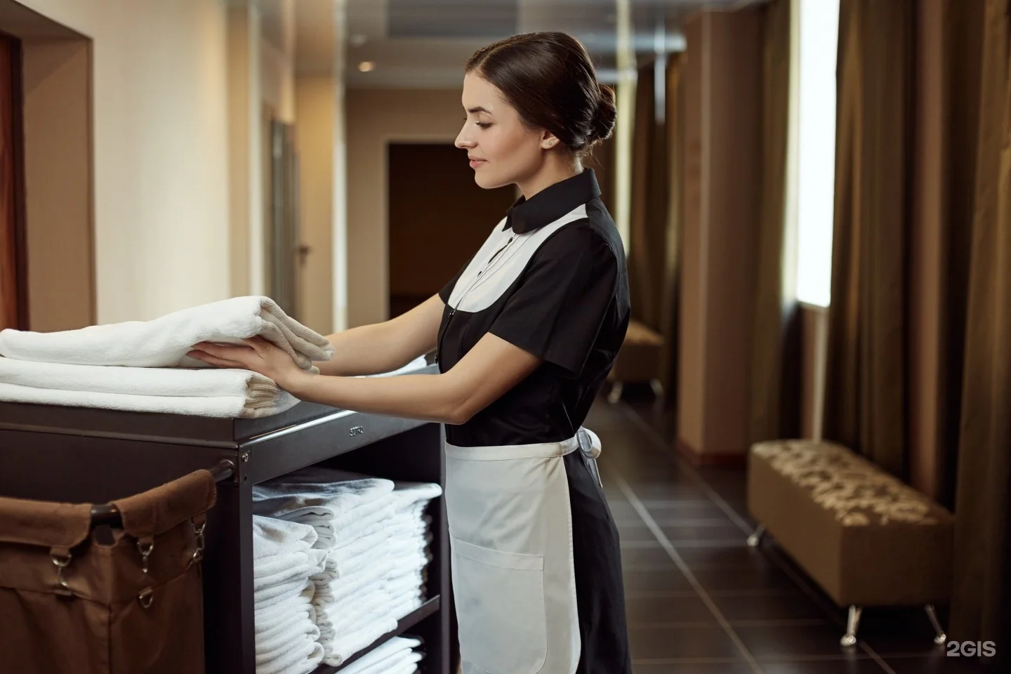 duties of a housekeeping supervisors