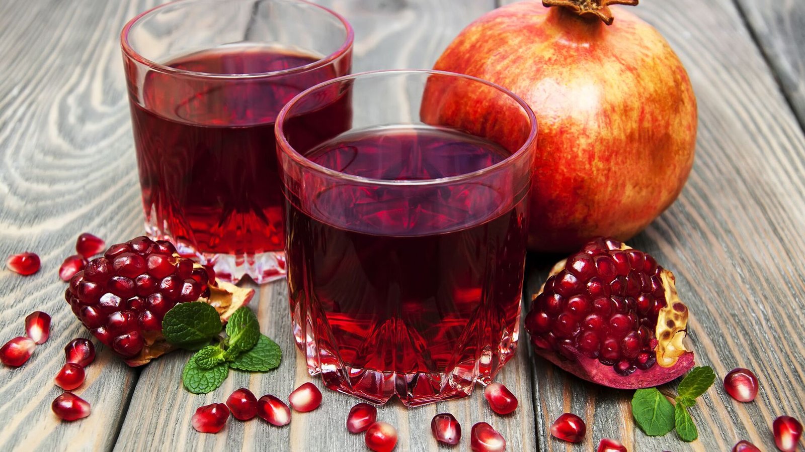 Fruit Juices: Pomegranate Fruit Juices