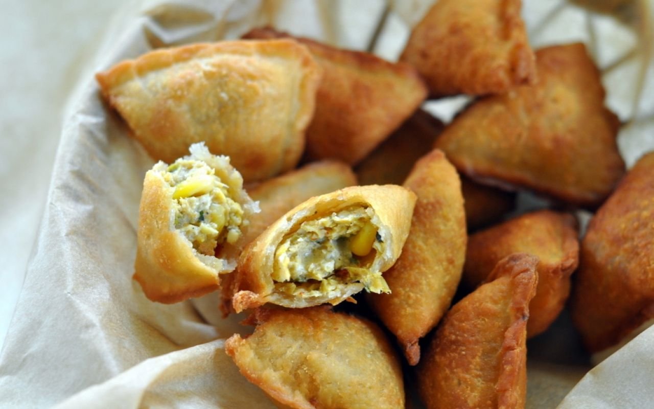 Baked Samosas | Healthy evening Indian snacks