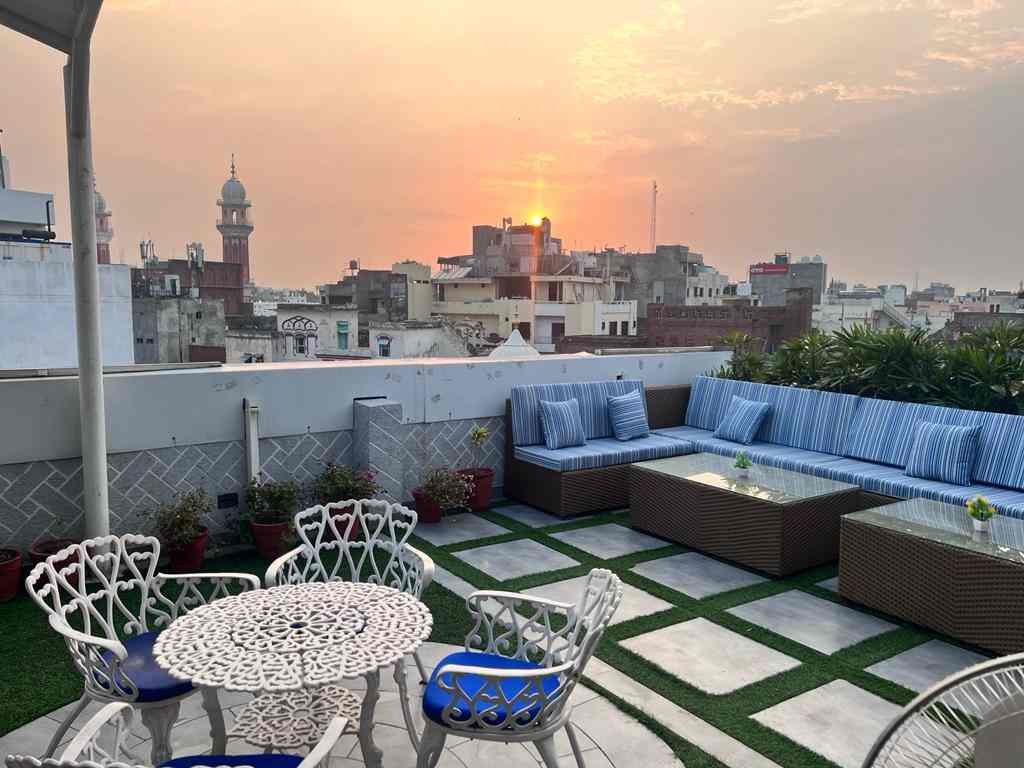 Masala Darbaar in Amritsar with 4.7 Star | Best Continental Restaurant in Punjab