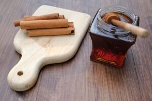 Mixture of Cinnamon and Honey