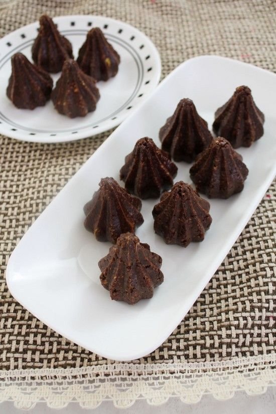 Why Homemade Sweets Are the Heart of Raksha Bandhan?