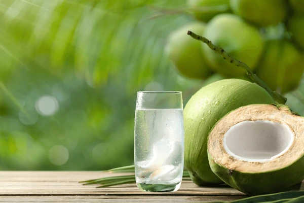 Fresh Juices and Detox Drinks