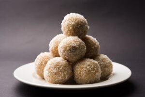 Coconut Ladoo